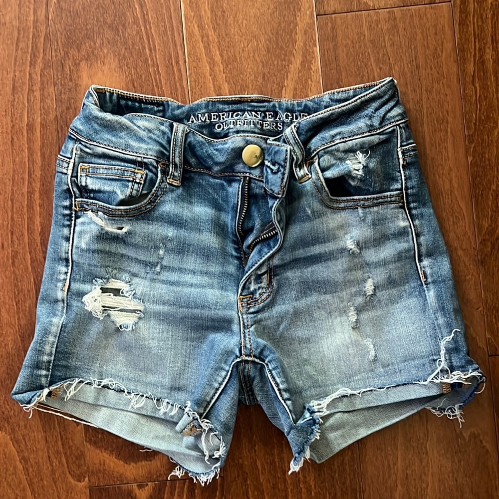 BOGO💥 American Eagle shorts